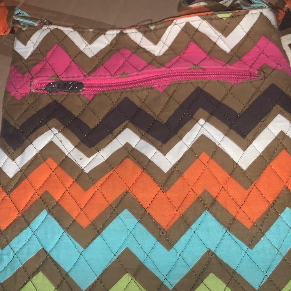Chevron Patterned Shoulder Bag - Picture 2 of 6